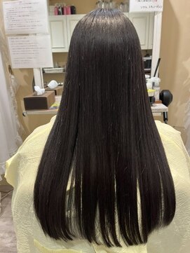 髪質改善 ソアリス 烏丸丸太町店(soiris) 【髪質改善】酸性ストレートafter画像　　３枚目はbefore画像