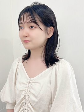 ネオリーブ クーロ(Neolive curro) 韓国前髪顔周り×美髪レイヤー[横浜/縮毛矯正/前髪縮毛矯正]