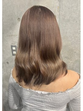 カリーナコークス 原宿 渋谷(Carina COKETH) インナーカラー/ダブルカラー/イヤリングカラー/ハイライト