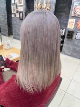 ラウル(Laulu) ホワイトシルバー