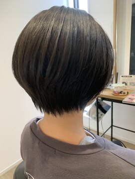 ジェイベルズ(J BELL'S) ショートボブ