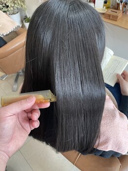 ヘアーサロン ミッセェルの写真/【福山駅車で10分/奈良津町】サラ艶の仕上がりで手触りに感動…！ずっと触れていたくなるような美髪に♪