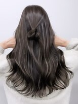 ジルブラン(JIL BLAN) ハイライトバレイヤージュダブルカラーショートカット30代40代