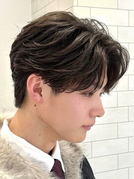 オーシャントーキョー 仙台(OCEAN TOKYO) センターパートショートツーブロックニュアンスフェザーパーマ