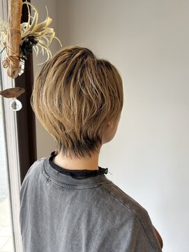 ルシア(Lucia) お手入れ簡単♪☆襟足軽めのショートスタイル☆