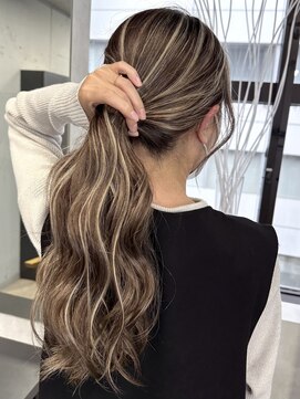 ユアーズヘア 東新宿店(youres hair) 【他店のハイライト修正】理想のデザインカラーへ