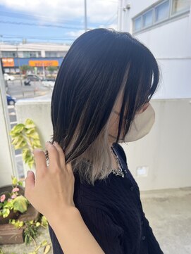 ボブ　インナーカラー