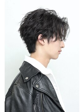 リップス 吉祥寺店 (LIPPS) ツイストスパイラルセンターパートウルフ