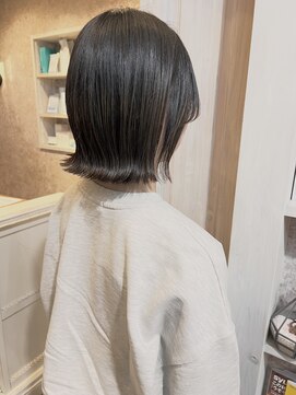 キャアリー(Caary) 福山美容室caary切りっぱなし外ハネミディアム髪質改善骨格補正