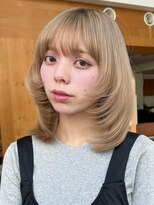 バイオレット 表参道店(Violet) ミルクティーブラウンミディアムレイヤーハッシュカットIB-29