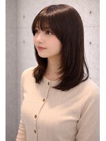 テラ(terra)&nbsp;ナチュラル×抜け感レイヤー｜大人可愛いミディ