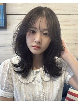 デイズ(DAYS) 韓国風くびれミディアムレイヤー