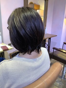 美容室 フィックス ミディアムスタイル