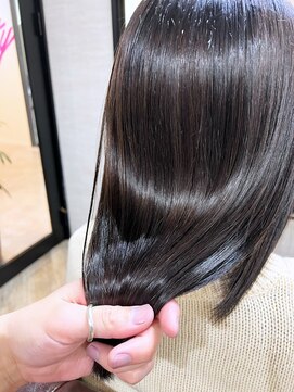 ロウ 吉祥寺(ROW) オトナ可愛い◇20代30代40代◇プレミアム【吉祥寺/髪質改善】