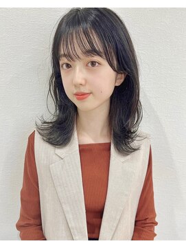 イト(ito.) 愛されミディアムレイヤー