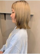 ラキ(laki) 外ハネボブ×アンブレラカラーペールベージュ　laki/八丁堀