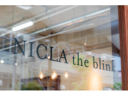 ニクラ ザ ブリンク(NICLA the blink)の写真
