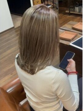 ランソ 新宿(RUNSO) 暗めカラー×グランマッシュ×デザインカラー