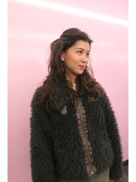 キジ(KIJI) ミディアムパーマ/レイヤー