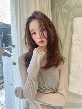 オブ ヘアー 自由が丘 ウエスト(Of HAIR WEST) ふんわりレイヤーカット