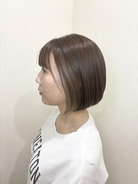 ネイトル(naitre) ベージュインナーカラー