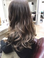 ルッソリベラ 池袋(Lusso libera)&nbsp;ブラウンベージュ/ウェーブ巻き/波巻き