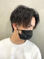 センターパート波巻きパーマスパイラルパーマツイストスパイラル