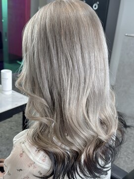 パヌポン(PANUPON) ケアブリーチシルバーインナーカラーダブルカラー