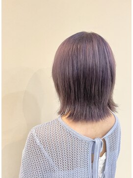 レイ ルーチェ(LEI LUCE.) ～くびれミディアム＆透け感MAX！ラベンダーアッシュ～