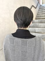 ヴィサージュメゾン(VISAGE maison)&nbsp;大人美人シルエットの耳かけショート