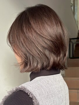 サンク 原宿 表参道(cinq) ブリーチなしダブルカラーハッシュボブ海外風ボブミルクブラウン