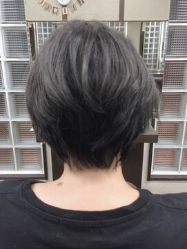 ブランシェ 小牧店(BRANCHE) ☆グレーアッシュショート☆ 「ブランシェ小牧」具志