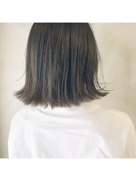 ミント(mint) *暗髪スモーキーアッシュ*