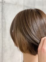 アメリア(ameria)&nbsp;ameria 長岡　ショートボブ×インナーカラー