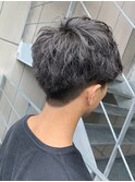 2ブロック束感パーマスタイル