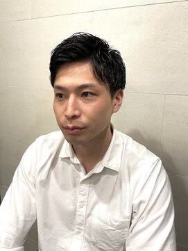 グレイスフル バーバープラチナム 六本木店(Graceful Barber platinum) ツーブロショート/ビジネス/アップバング/2way/束感