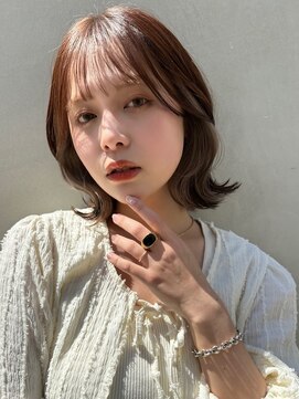 アイヴィ 表参道(IVY) フェイスレイヤー顔周りカットくびれボブ【肥田亜沙美】