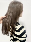 スモーキーベージュ