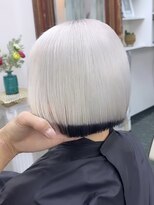 ヴェルデ(Verde)&nbsp;ホワイトデザイン ダブルカラー ハイトーン エンドカラー