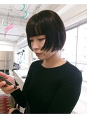 前上がりボブ