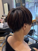 アルター(aL ter)&nbsp;【刈り上げショート】ホワイトグレージュ/ミニウルフ/林愛華