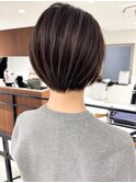 黒髪　ボブルフ　ネビージュ　小顔　ワンレン　スペインカール