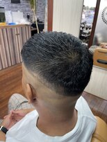 8番館&nbsp;ゆるめ濡れパンスキンフェードスタイル