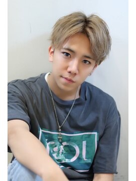 レム 泉中央店(L.E.M) アップバング