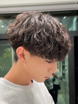 フィフス トウキョウ (fifth TOKYO) 渋谷シャドウパーマメンズマッシュウルフカットルーズパーマ