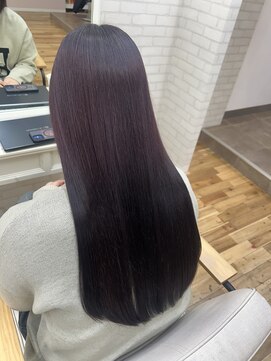 シダ(sida SAIIN) 【牧内】レッドブラウンカラー10代20代ロングヘア