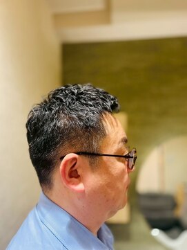 銀座八 【銀座メンズカット】銀座八×アイロンパーマ<理容室>