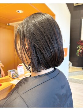 ワイボンドヘアー(Y bond hair) 似合わせカット20代30代40代50代ショートボブくびれレイヤーボブ