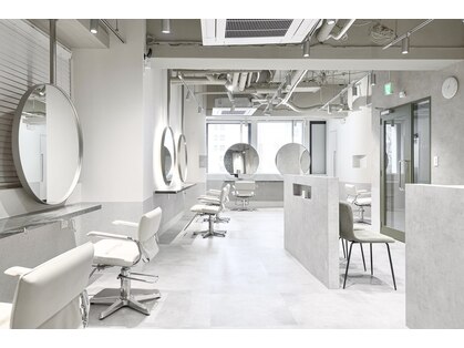 ラフィス ヘアー ステップ 仙台店(La fith hair step)の写真