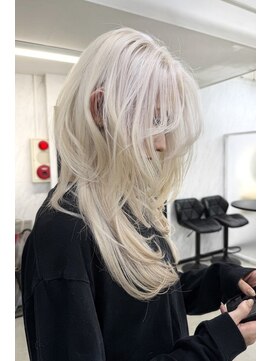 ランズ アネックス 梅田(LANDS ANNEX) ブロンド　レイヤーカット【大阪　梅田】